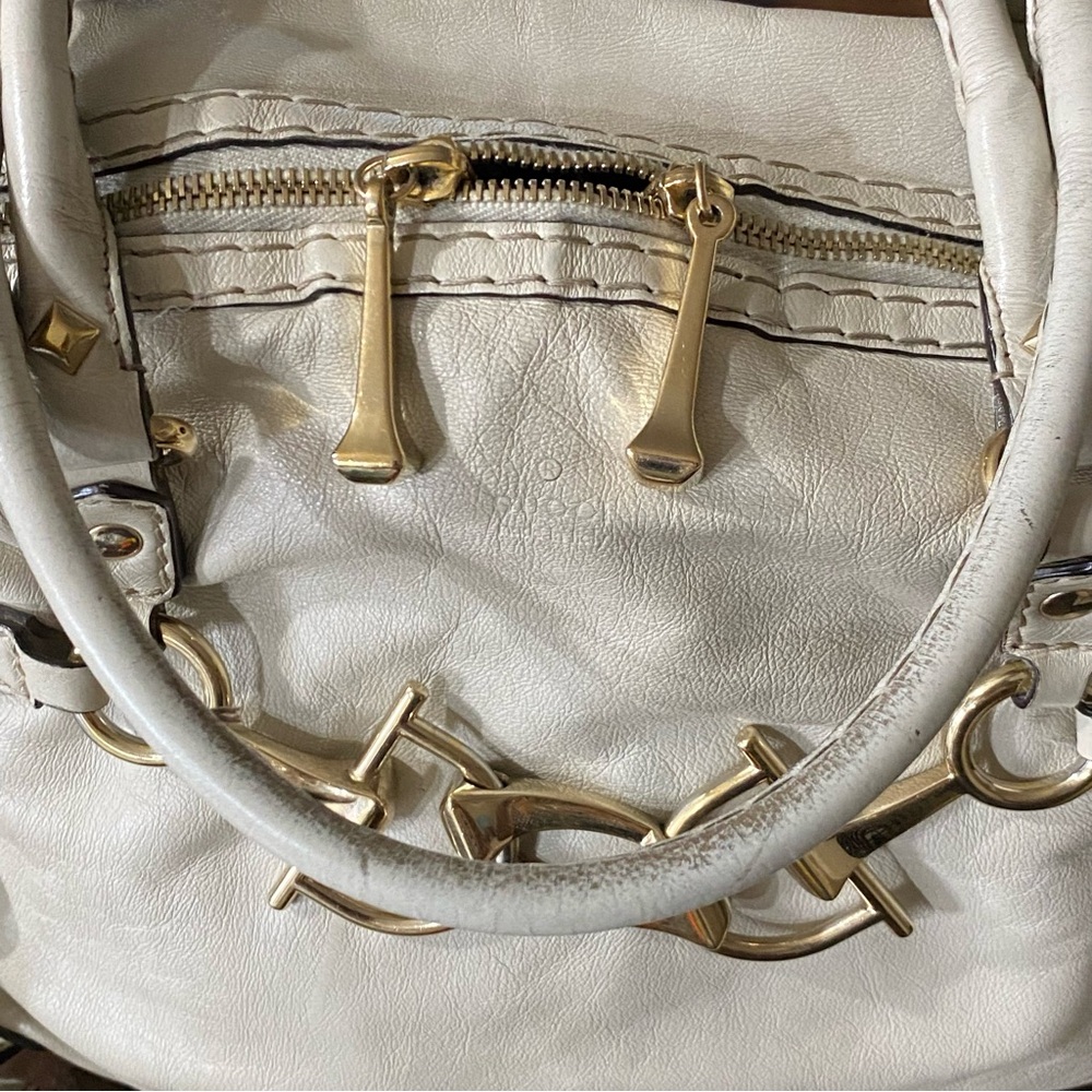 Gucci • Ivory Leather Horsebit Nail Boston Bag - Picture 14 of 16